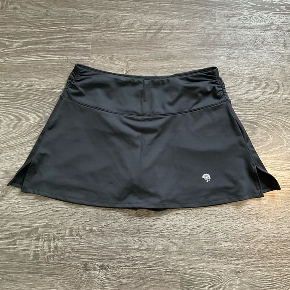 Mountain Hardwear skort - Picture 1 of 4